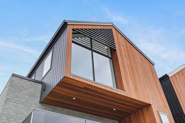 10B Joan Street_3