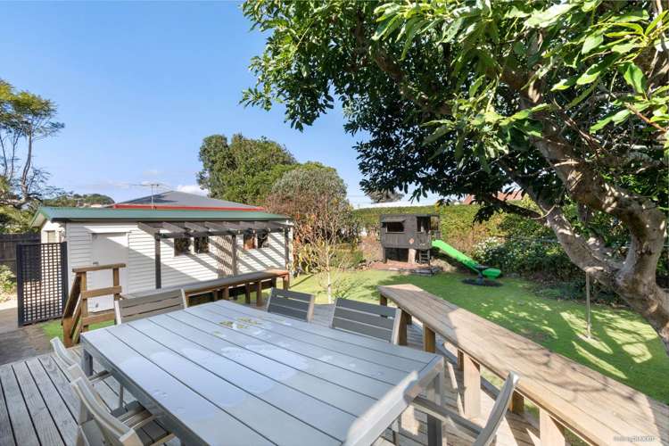 15 Princes Avenue Mount Roskill_18