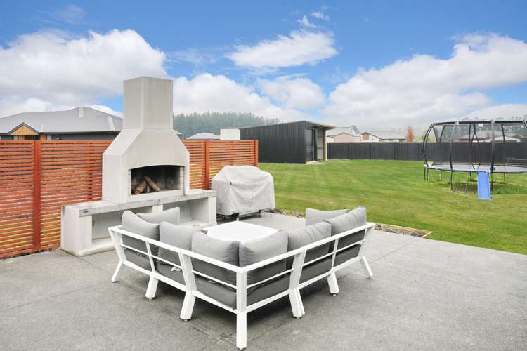 2 Quail Way Amberley_10