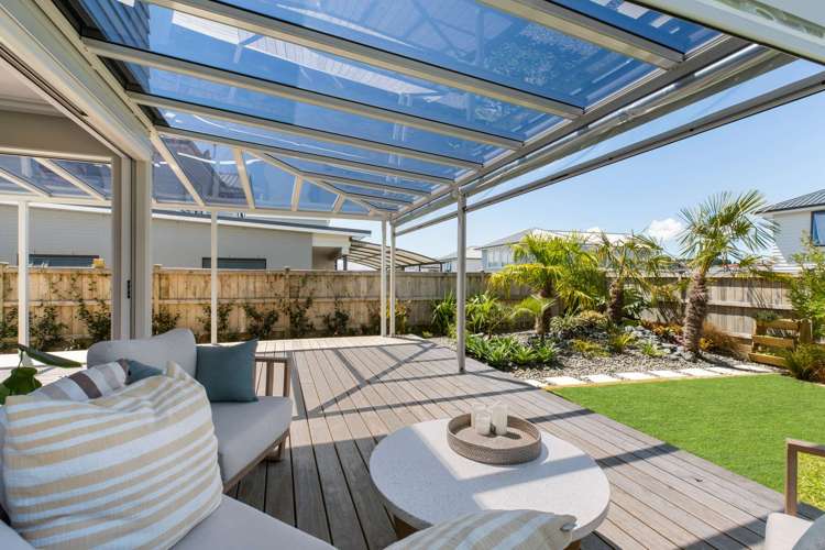 23 Kukuwai Avenue Red Beach_13