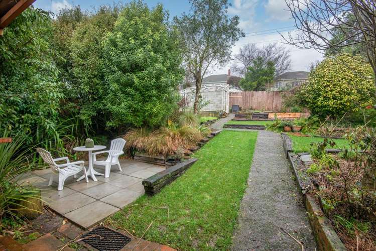 10 Traquair Street Corstorphine_19