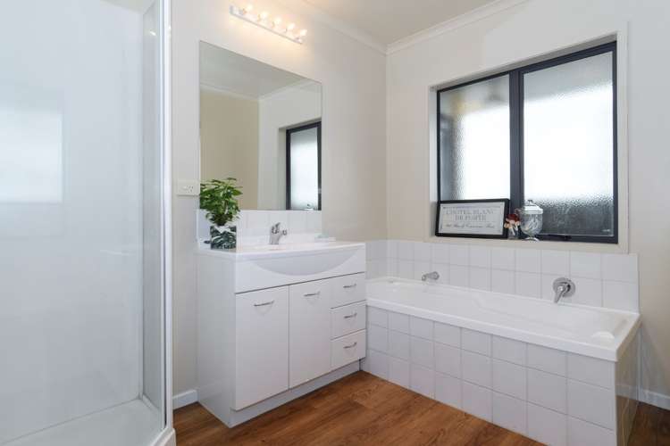 74 Kinloch Way Bethlehem_14