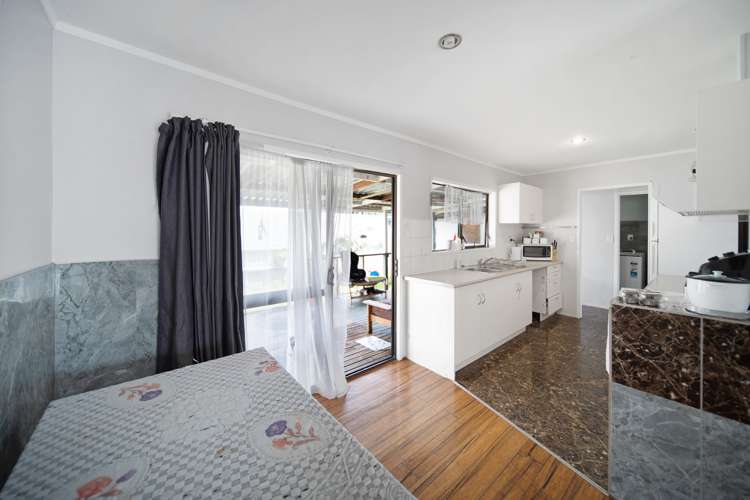 2/148 Robertson Road Mangere East_8