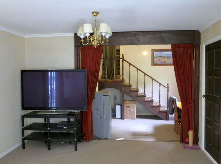 120 Old School Road Tapawera_5