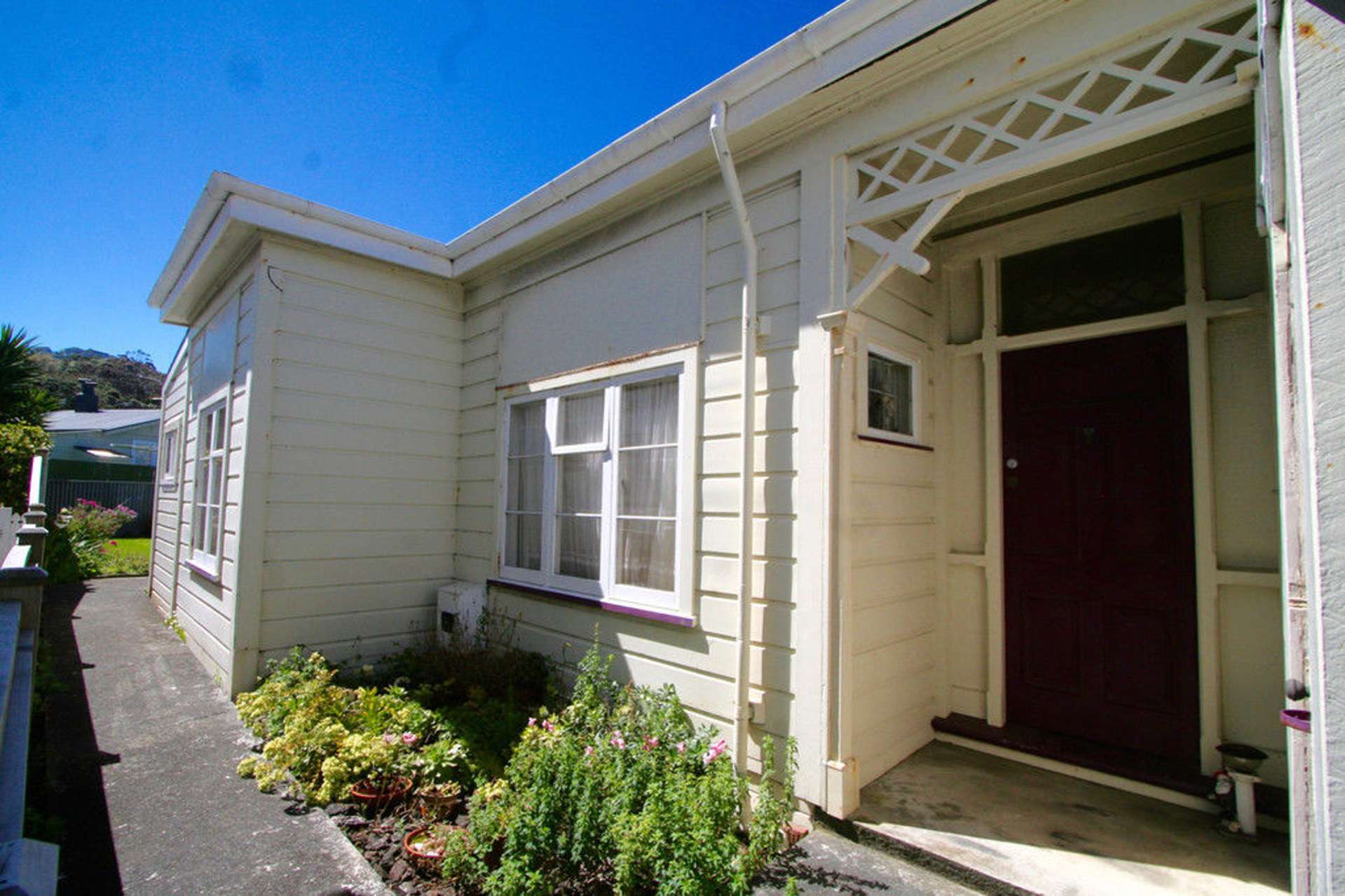 8 Hector Street Petone_0