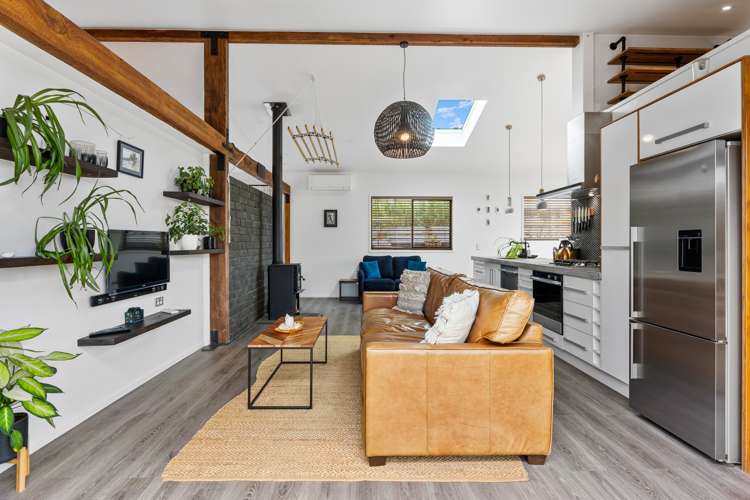 15a Barrett Road Whalers Gate_15