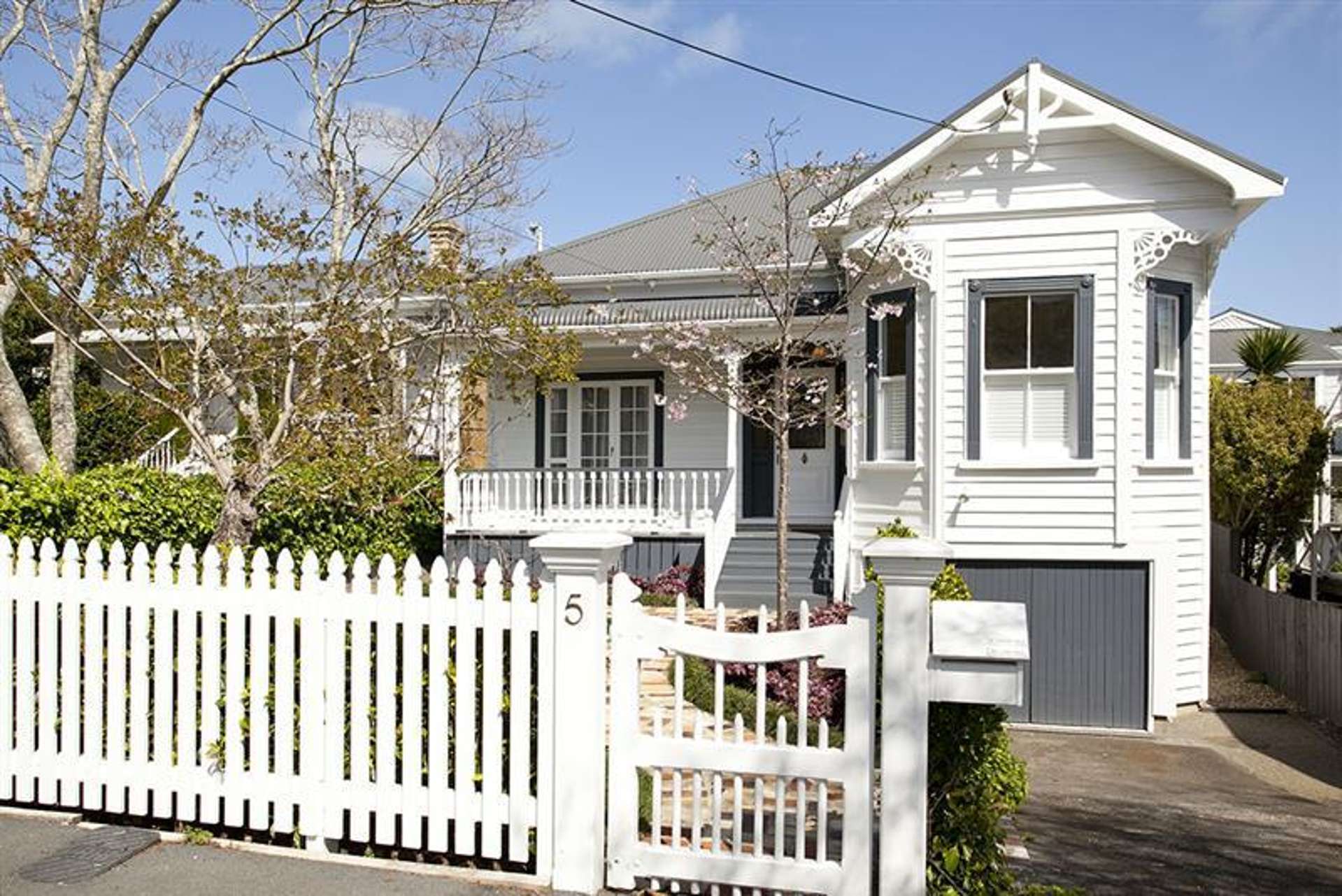 5 High Street Devonport_0