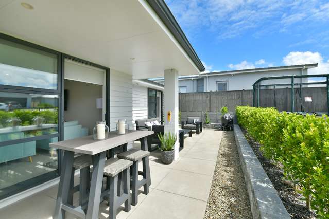 40 Couldrey Crescent Red Beach_3