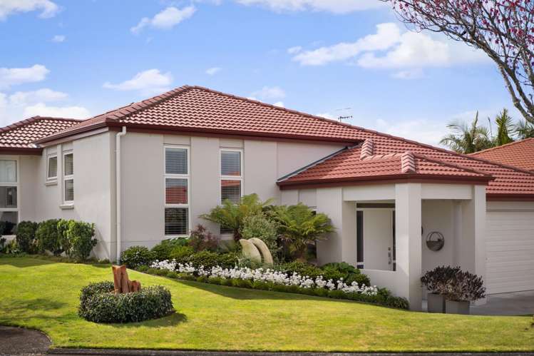 5 Gleneagles Drive Aongatete_1