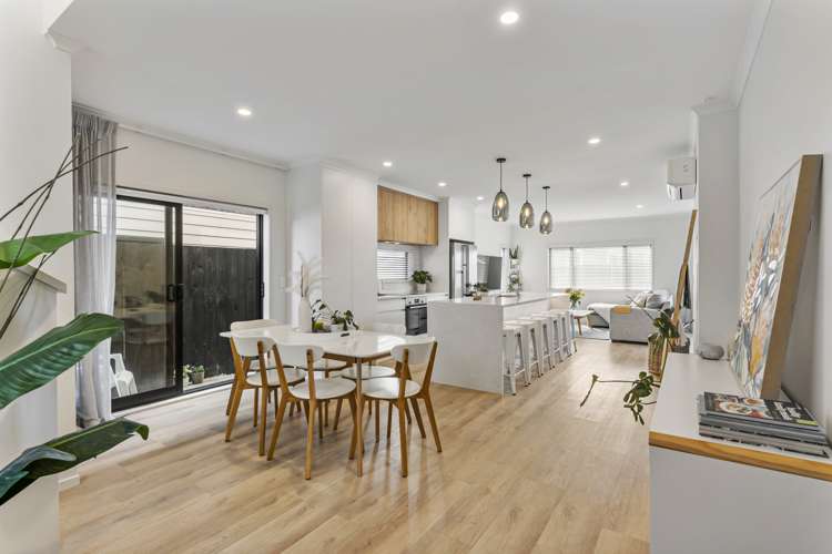 206a Centreway Road Orewa_5