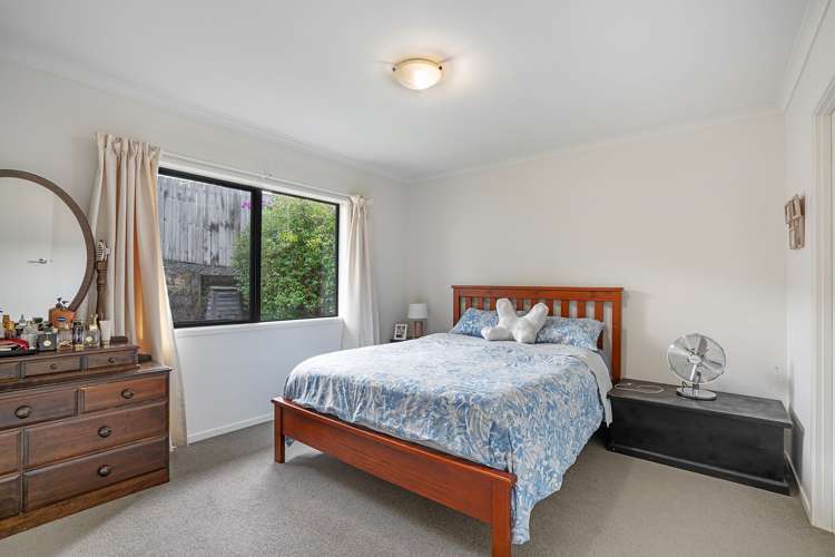 83 Ridgeway Drive Te Kamo_12