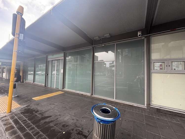 298 Broadway Newmarket_3