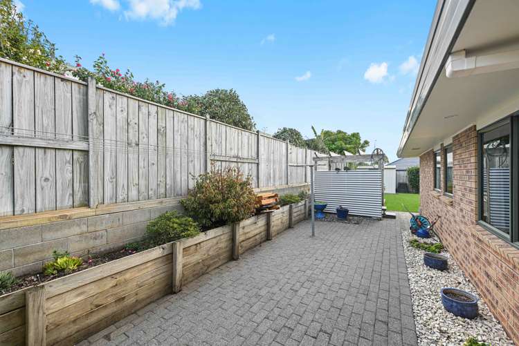 4 Hubert Place Chartwell_21