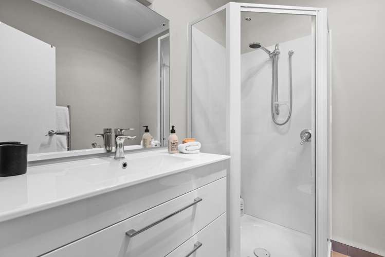 5 Chambers Street Havelock North_13