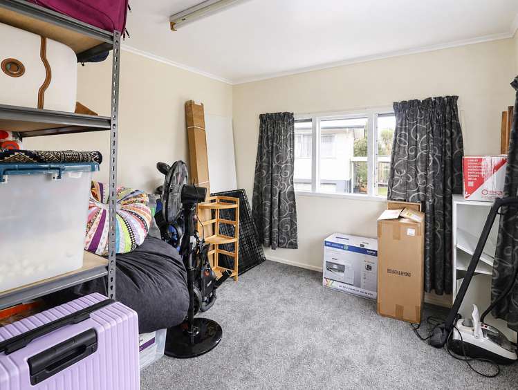 16 Joanne Crescent Pukehangi_23