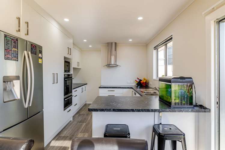 14 Dewe Avenue Feilding_5