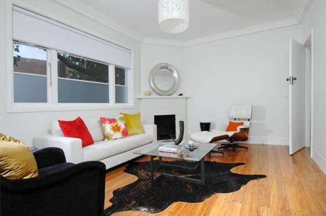 Historic Art Deco Apartment