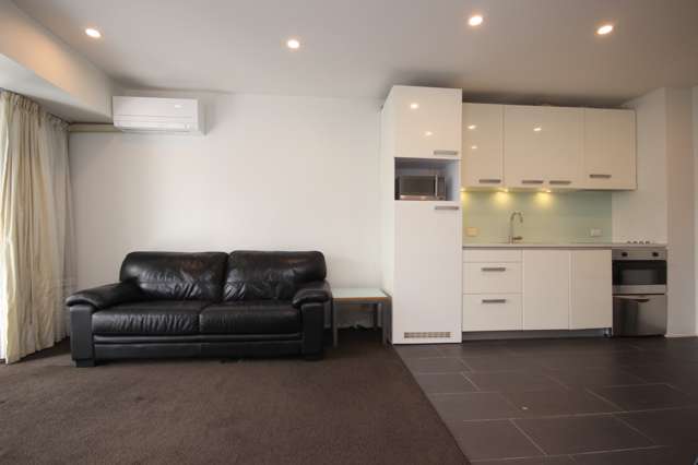 XX03/6 Lorne Street 10015_3