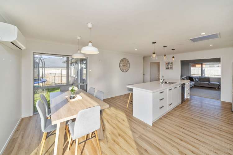 5a Estate Grove Inglewood_2