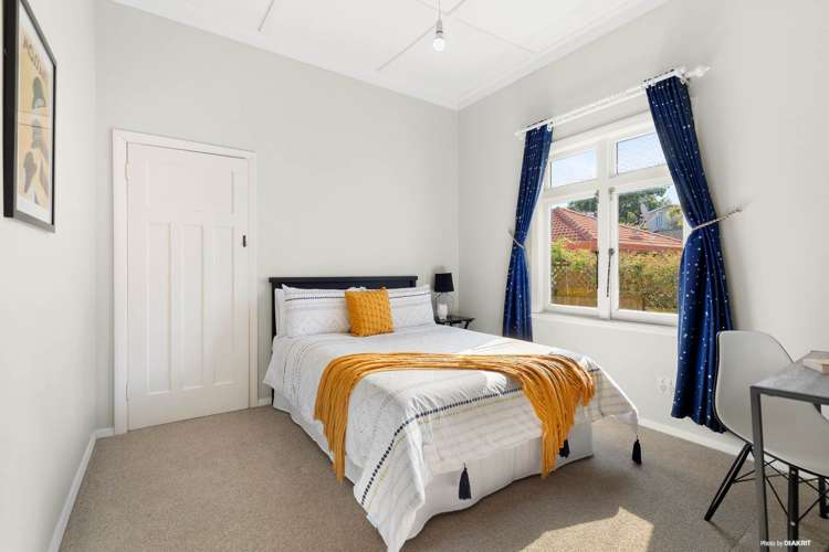 6 Erson Avenue Royal Oak_12