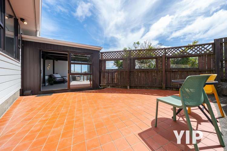 16 Carluke Street Paparangi_19