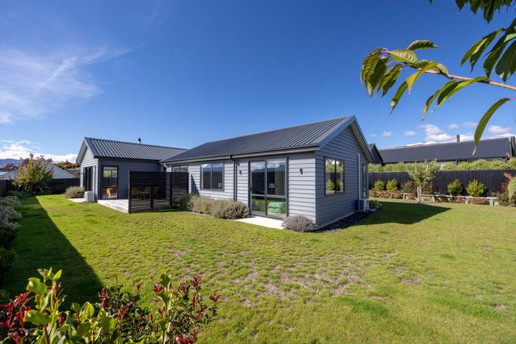 29 Little Alpha Loop Wanaka_21