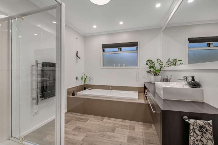 88 Tiri Road Tindalls Beach_30