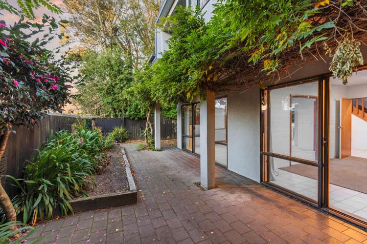 71 & 71A Perry Street Saint Albans_10