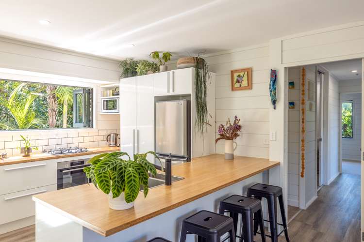 13 Giles Road Ostend_9