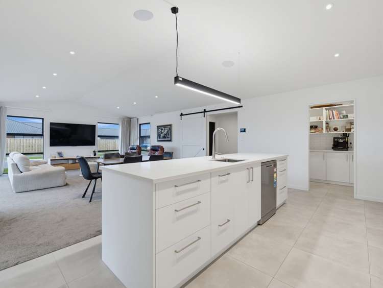 10 Appaloosa Way_4