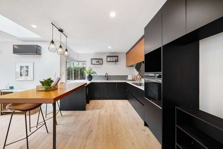2/9 Alma Road Milford_12