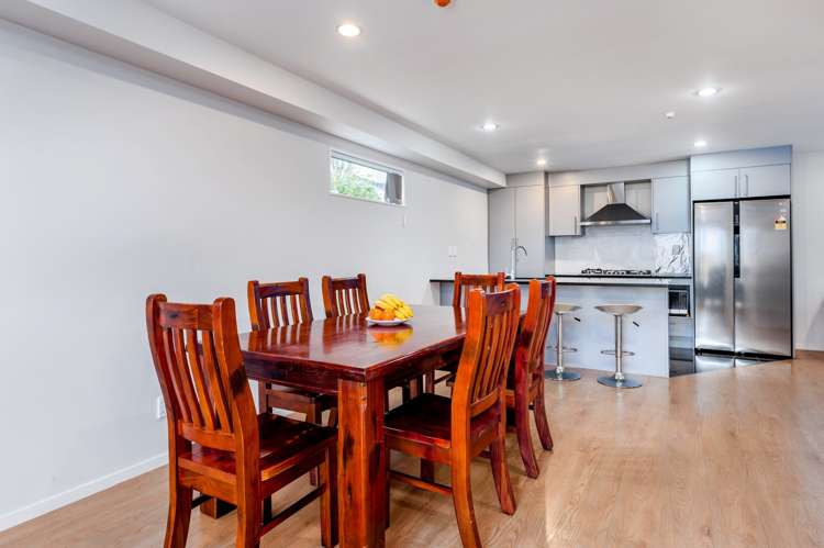 6/75 Tamahere Drive Glenfield_5