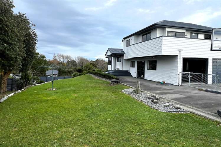 3B Rutherglen Road Paroa_24