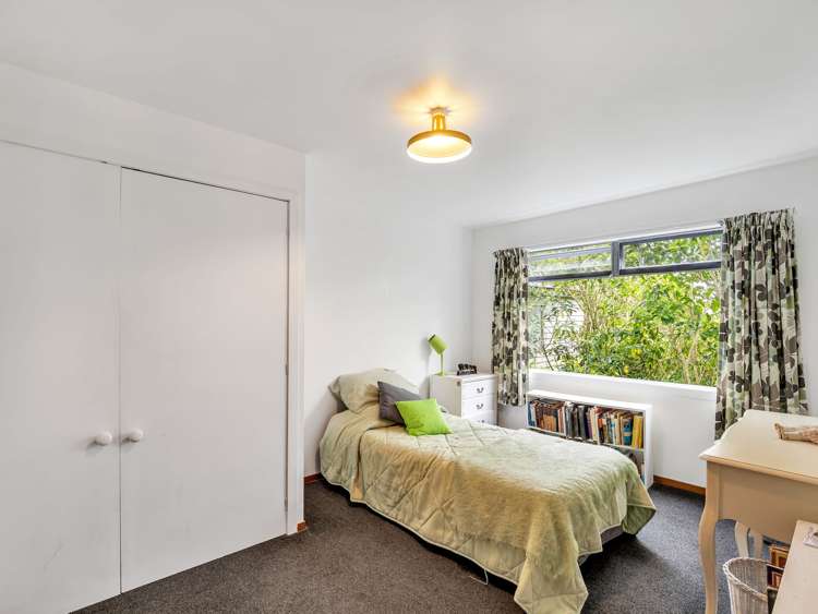 1/51 Quinns Road Waiatarua_19