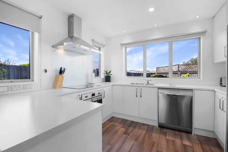 32a Surfers Place North New Brighton_4