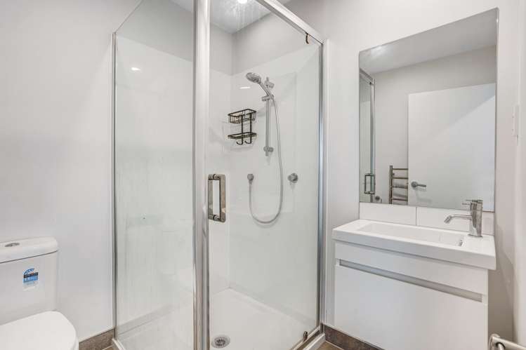 28 Whati Lane Henderson North_6