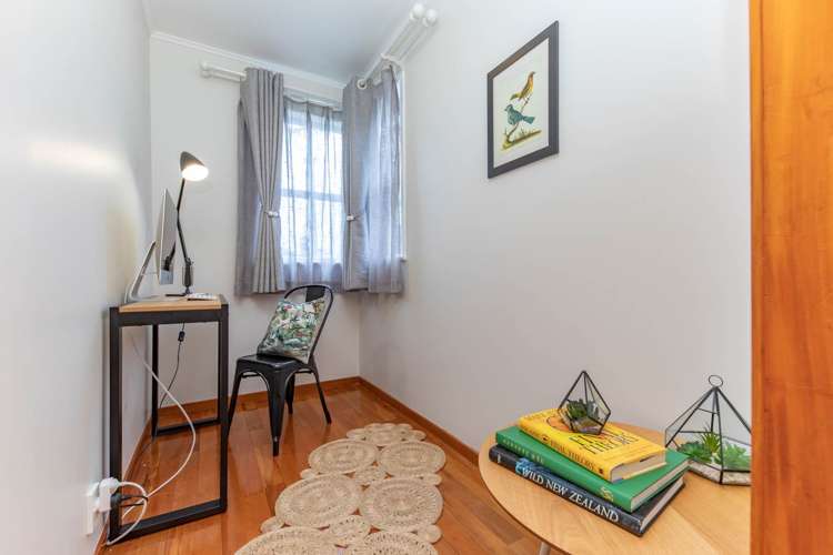 8 Wattle Street New Lynn_14