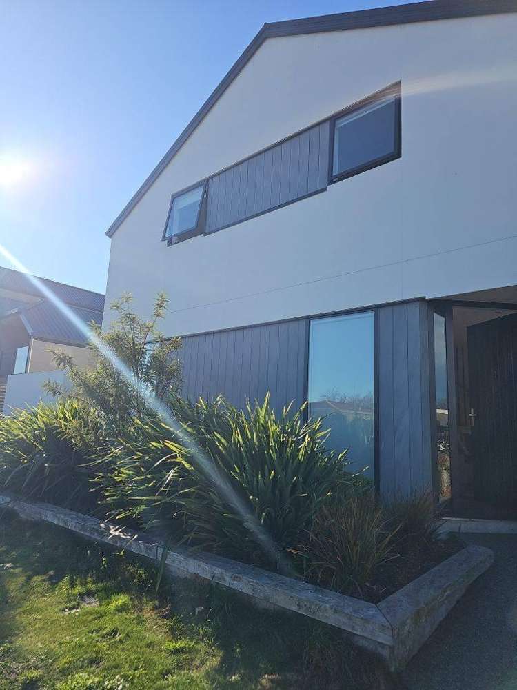 1/114 Stanmore Road_0