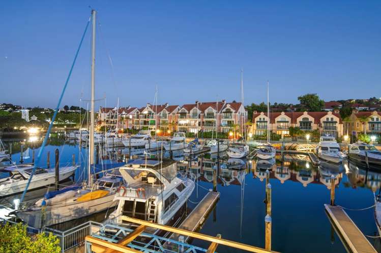 97 Waterside Crescent Gulf Harbour_27