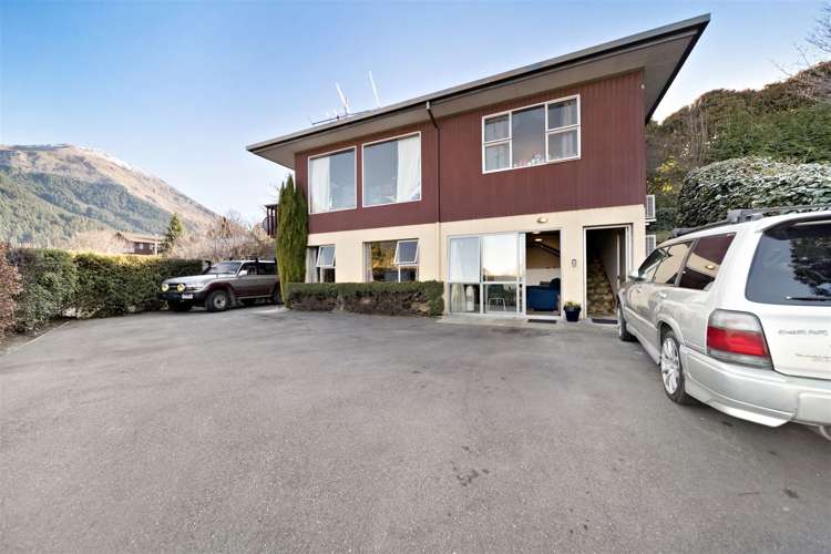 6 Beetham Street Queenstown_9