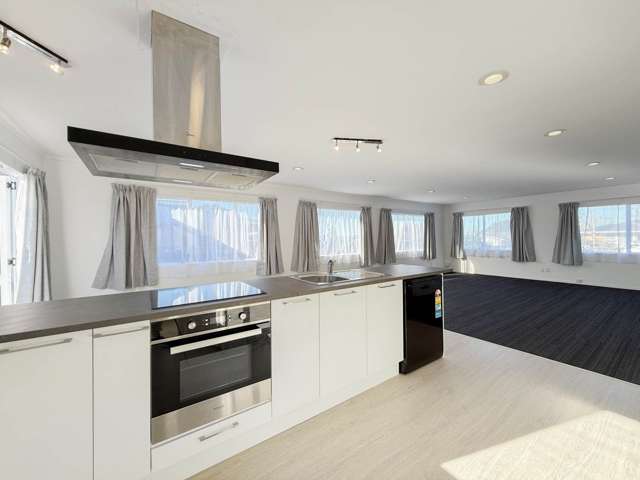 2/50 Blanes Road Weymouth_1