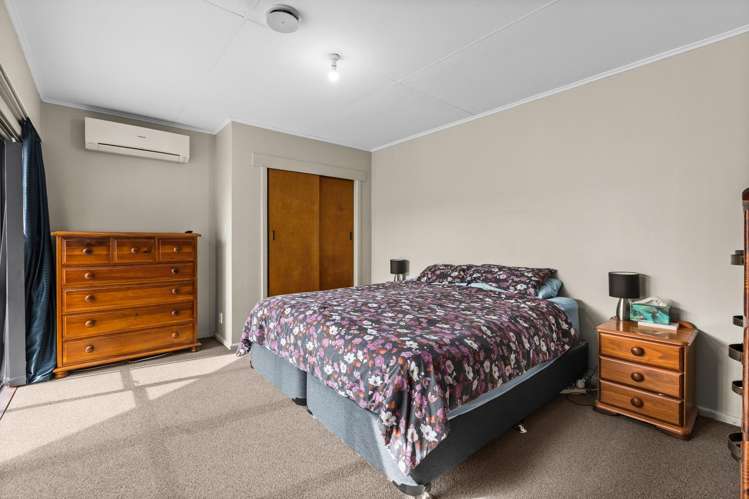 72 Harold Holt Avenue Onekawa_9