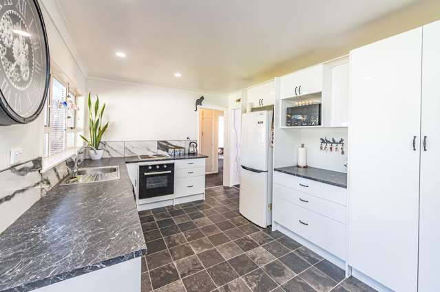 51 Thatcher Street Castlecliff_2