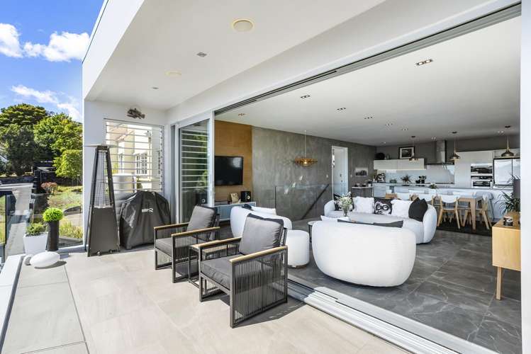 917 Mount Eden Road Mount Eden_11