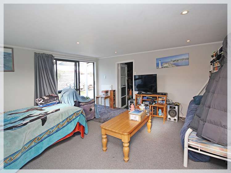 12 Nuku Street Tangimoana_13