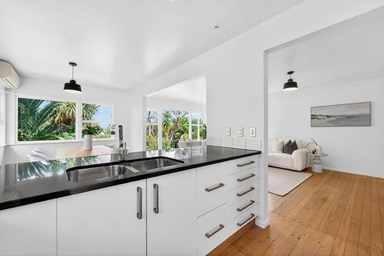 20 Sea Vista Avenue Beach Haven_5