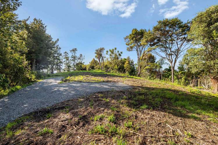 276 Noakes Hill Road Puhoi_3