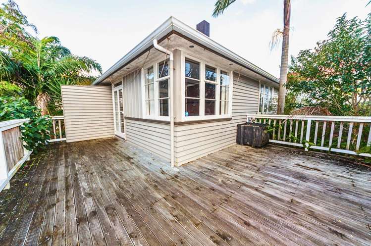 1452 Dominion Road 10044_11