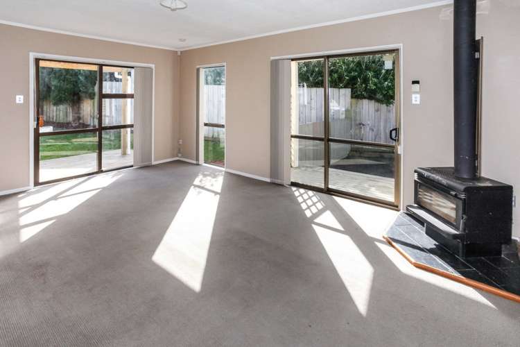 4b Fernleigh Avenue Waiuku_5