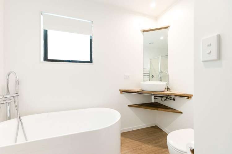 1/3 The Ridgeway Enner Glynn_10